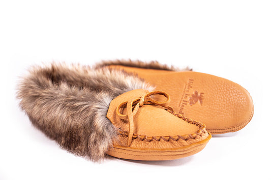 Saddle Tan Deerskin Moccasins w/ Fur (Women's)