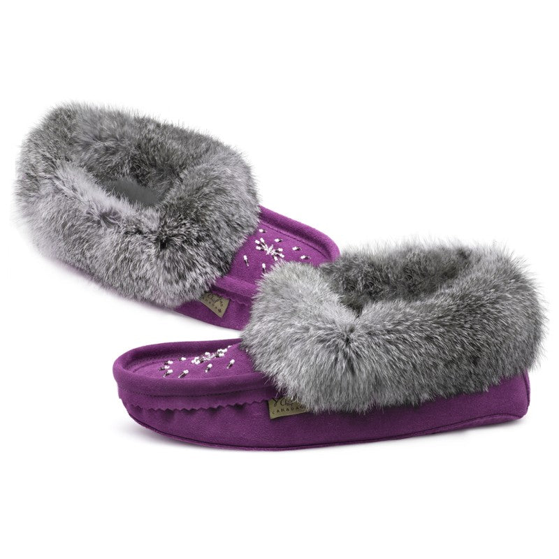 Laurentian Chief Slipper, Orlon, Beaded Slipper with Fur Trim and Padded sole (Women's/More Colors))