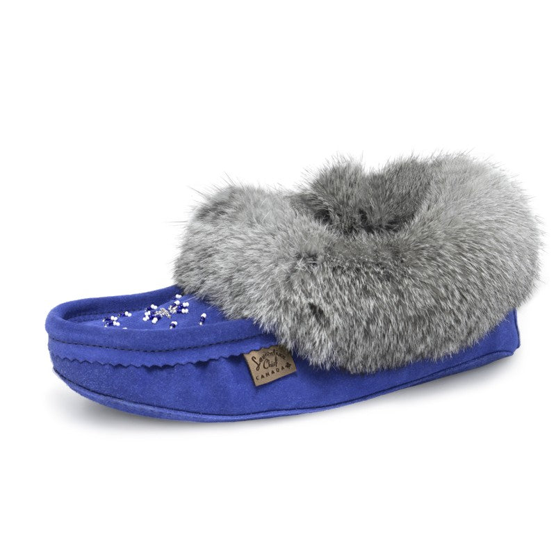 Laurentian Chief Slipper, Orlon, Beaded Slipper with Fur Trim and Padded sole (Women's)